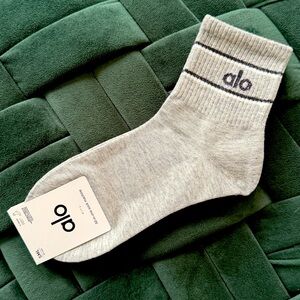 ALO yoga socks. Gray. Size S-M. NEW with tags